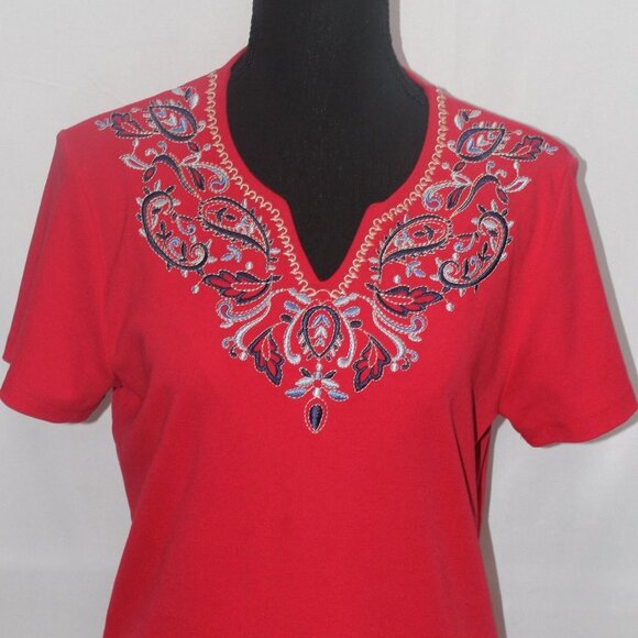 Allison Daley Petite V-Neck Embroidery Knit Top - Picture 3 of 8